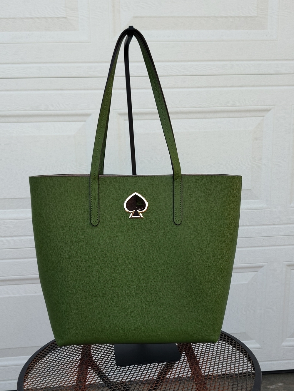 Kate Spade Saffiano Olive Green Leather Large Essentials Tote Bag Everyday Logo